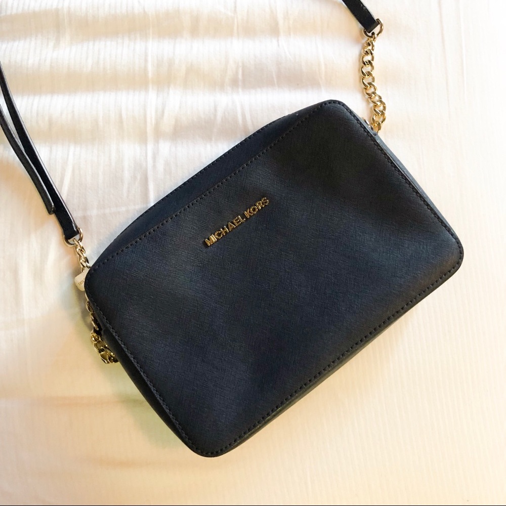 Michael Kors Large Saffiano Leather Crossbody bag